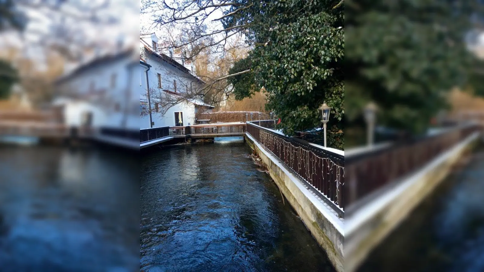 Am Hotel „Die Schleuse” stürzt die Würm rund zwei Meter in die Tiefe und beschleunigt sich auf drei bis fünf Kubikmeter Wasser pro Sekunde. Dies will eine private Investorin nun für ein kleines Würmwasserkraftwerk nutzen. 130 Haushalte könnten damit regenerativ versorgt werden. (Foto: us)