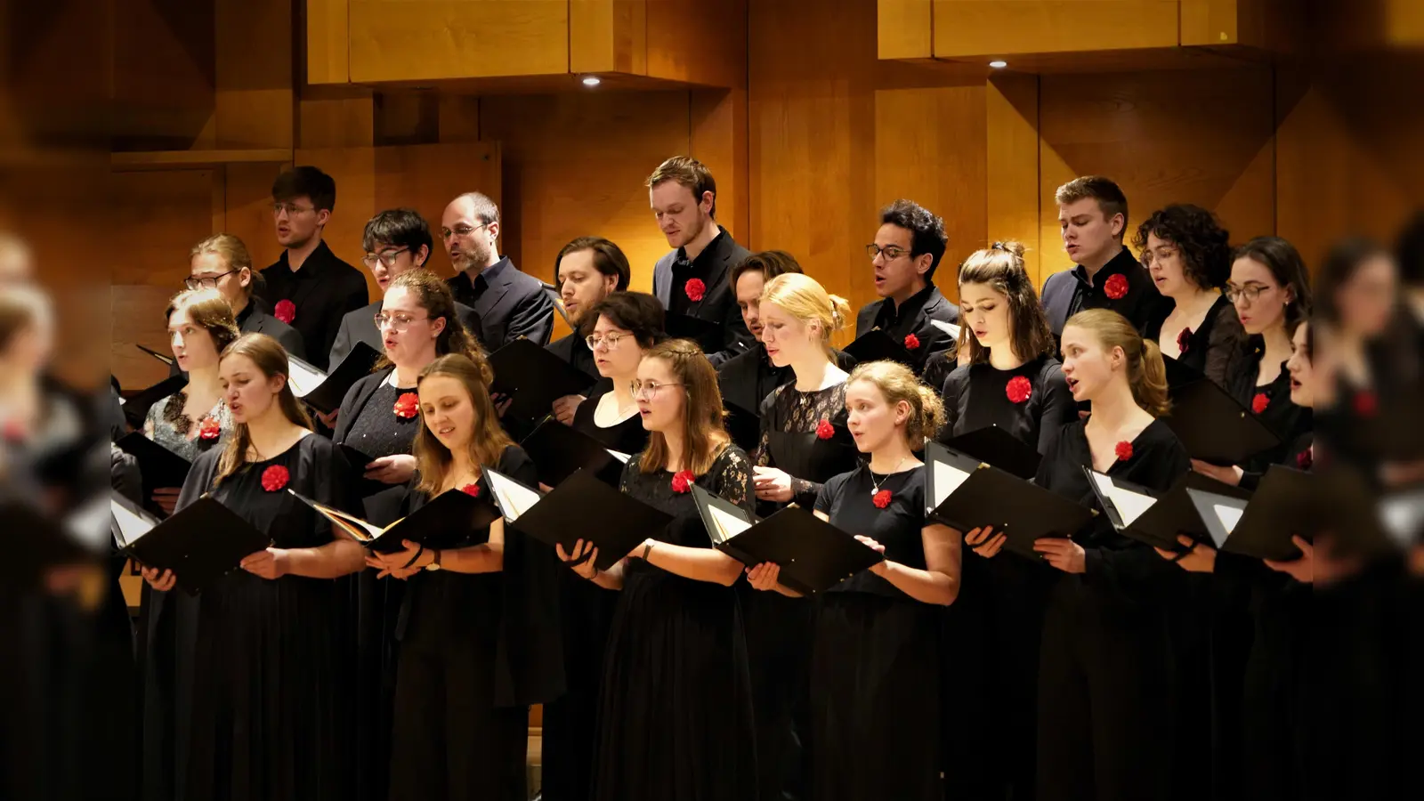 Musik auf höchstem Niveau gibt es vom Madrigalchor der Hochschule für Musik und Theater zu hören. Und das zu einem zivilen Eintrittspreis.  (Foto: Madrigalchor)