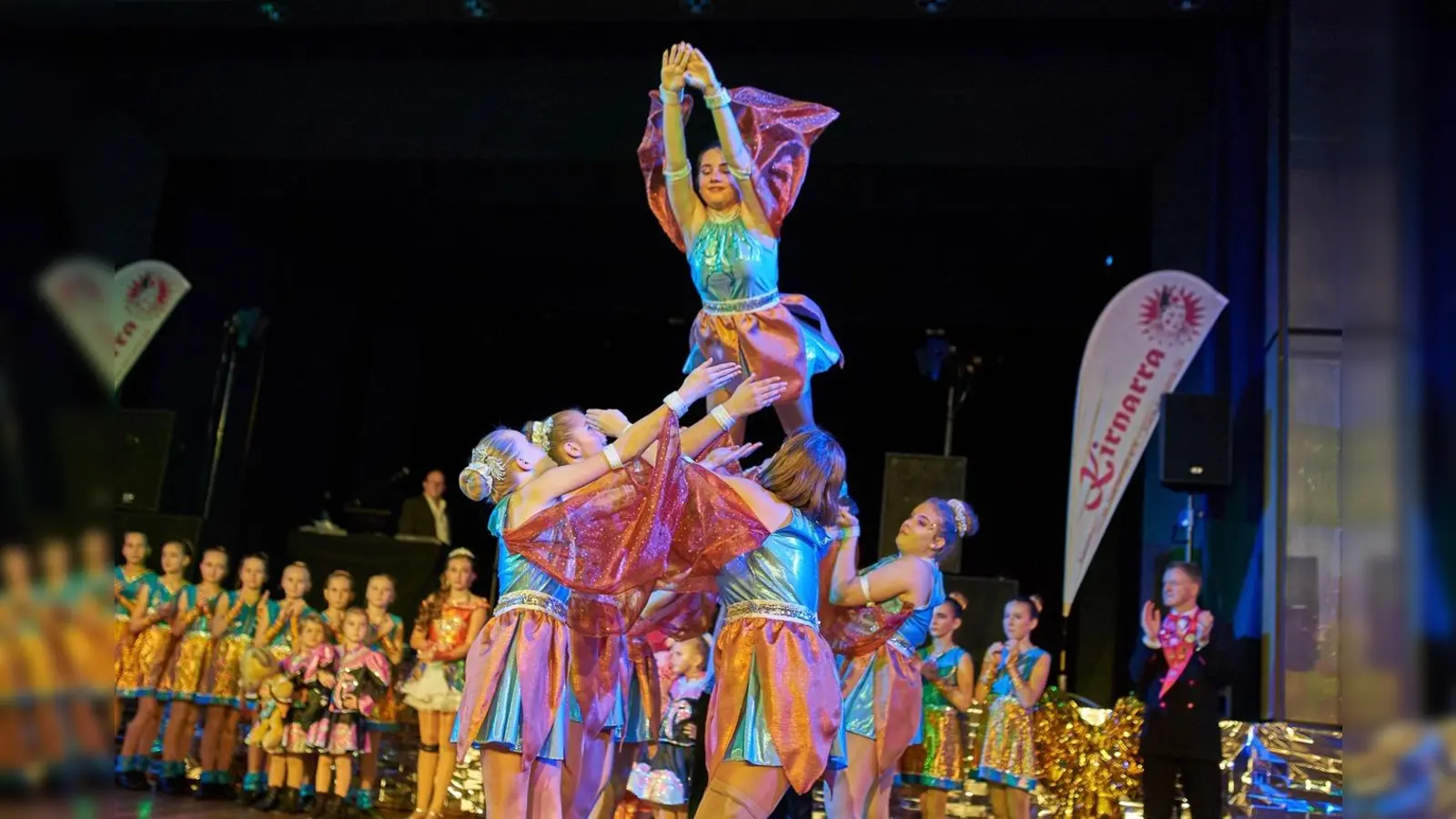 Die Tanzgarden der "Kirnarra" aus Kirchheim werden bis zum Aschermittwoch noch öfters ihr Können präsentieren. (Foto: Kirnarra)