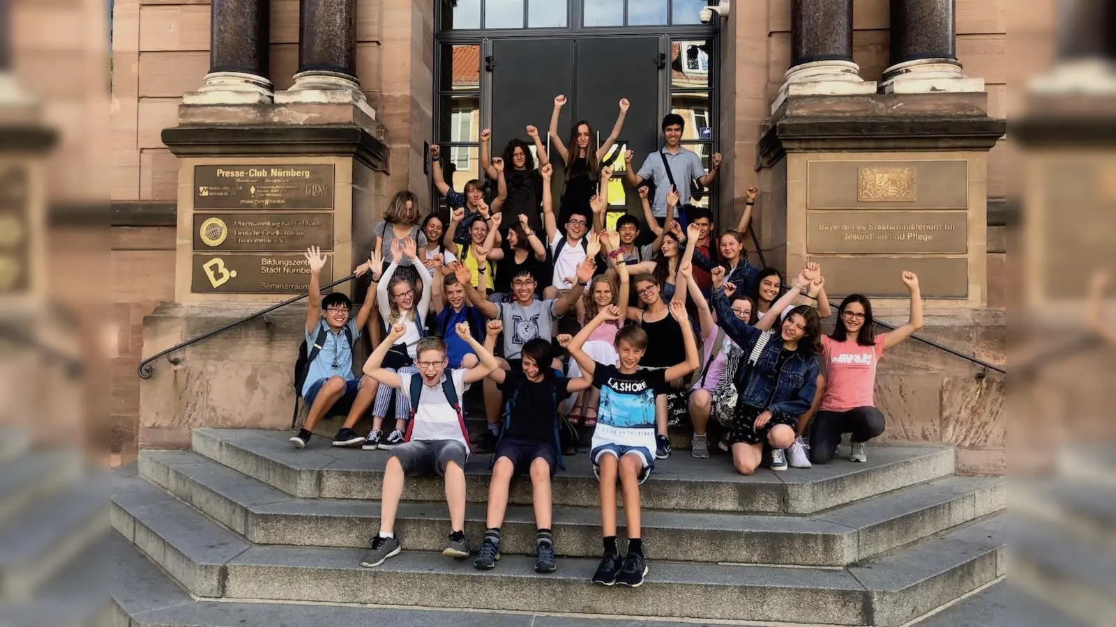 Das erfolgreiche Team des MTG beim Landeswettbewerb Mathematik Bayern 2019. (Foto: MTG München)