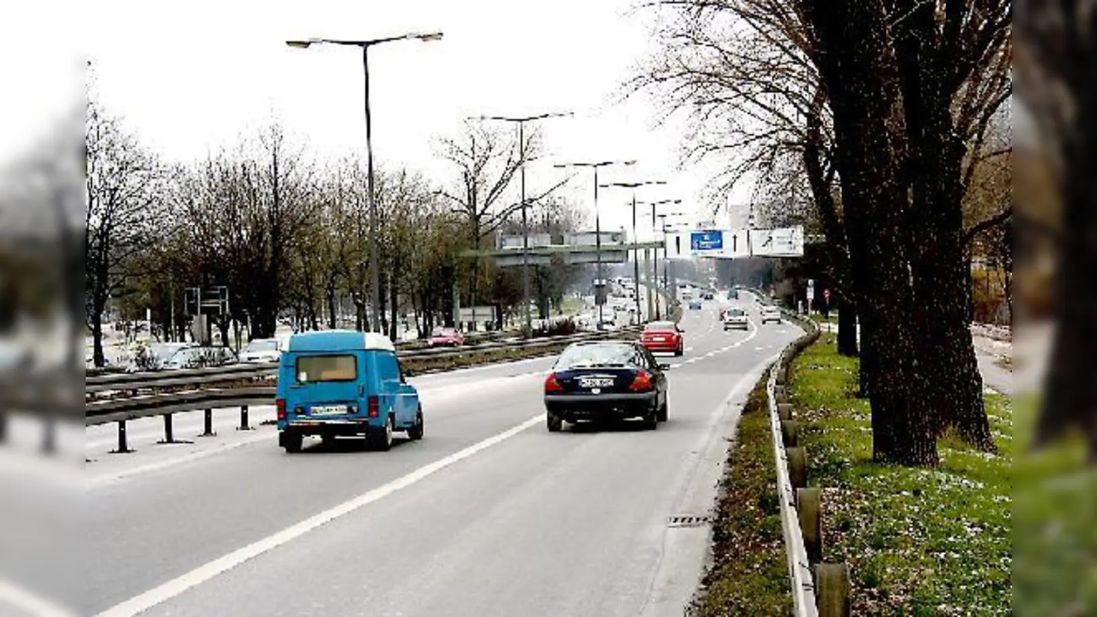150.000 Fahrzeuge am Tag: Wie lange rollt die Blechlawine noch oberirdisch? 	 (Foto: ws)