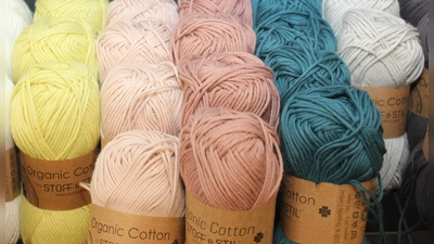 Gemeinsam handarbeiten macht einfach mehr Spaß. (Foto: cr)