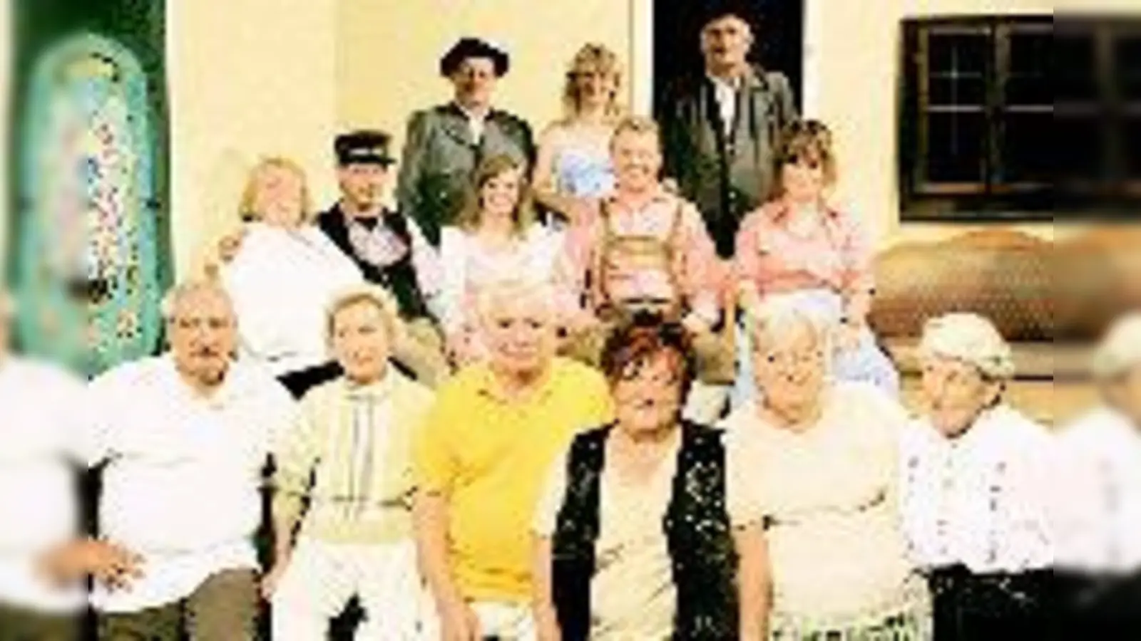 »Die lustigen Truderinger« freuen sich, eine neue Bühnenheimat gefunden zu haben.  (Foto: Hirt)