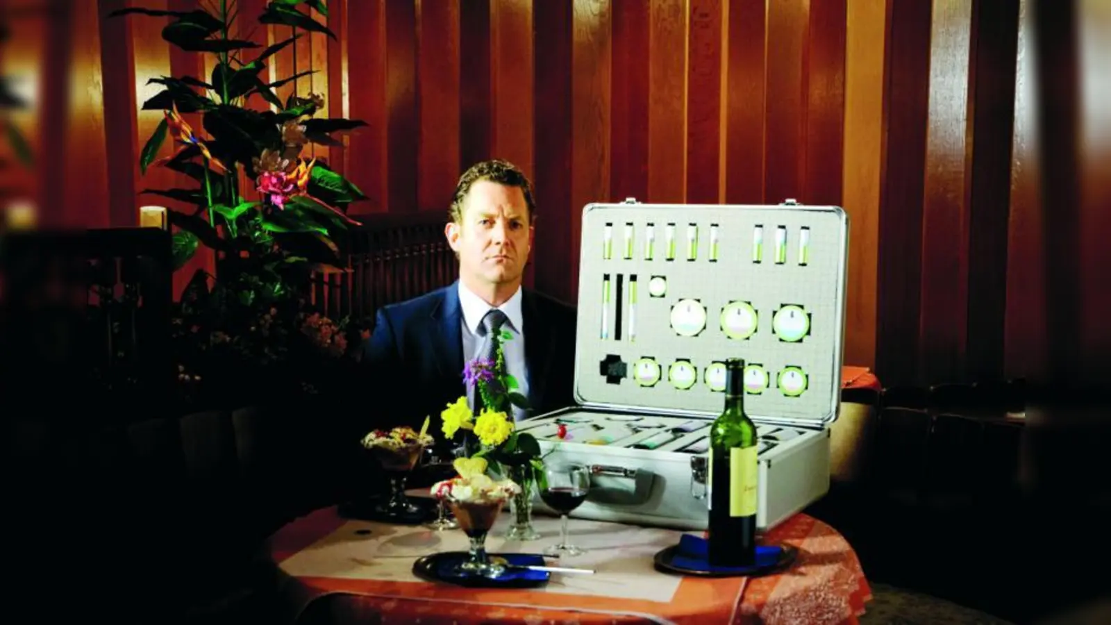 „Die Hummel” ist eine lakonische Komödie rund um einen Vertreter für Schönheitsprodukte, gespielt von Jürgen Tonkel, in einer niederbayerischen Kleinstadt. (Foto: Movienet)