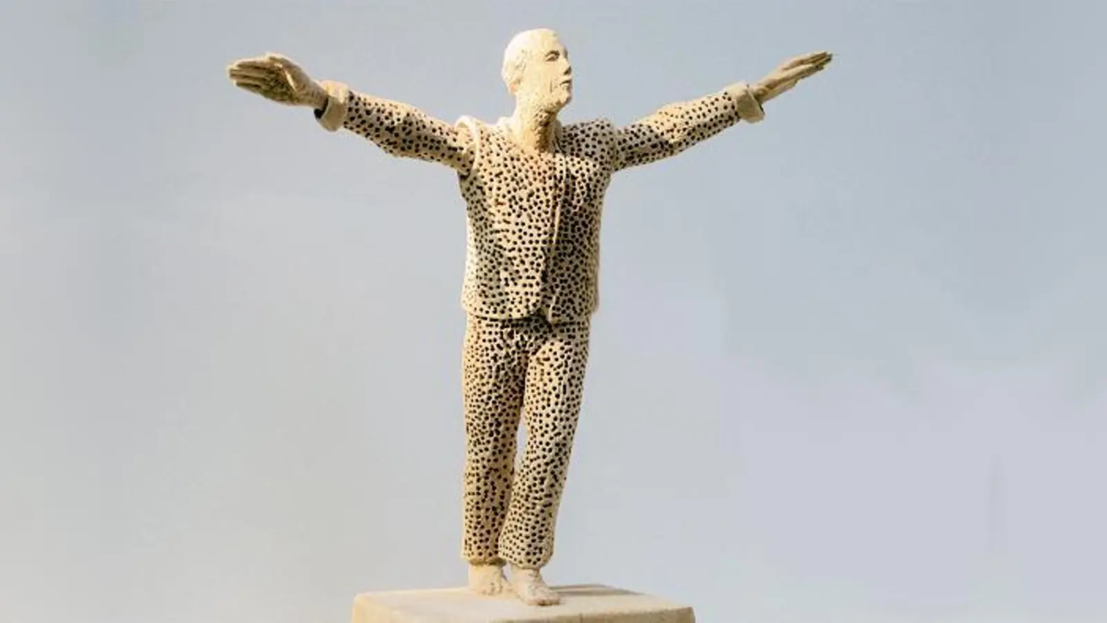Figuren im Gleichgewicht sind das Hauptthema des Werkes von Peter Frisch.	 (Foto: Peter Frisch)