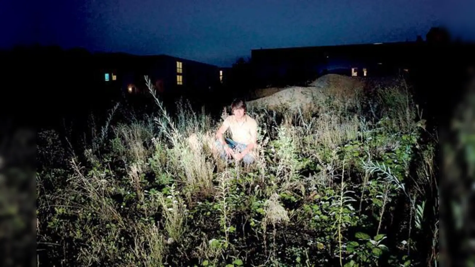 Die Ausstellung zeigt Einzelporträts der jugendlichen Flüchtlinge. 	 (Foto: VA)