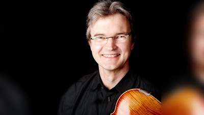 Nils Schad spielt bei den Münchner Philharmonikern. (Foto: wildundleise.de)