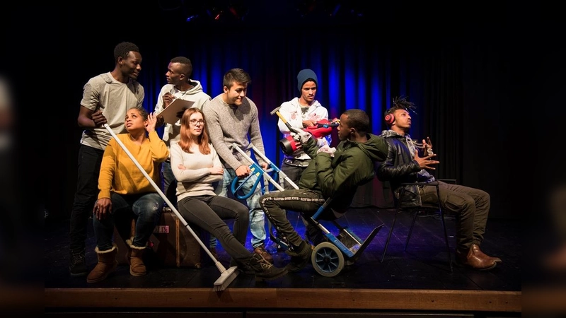 Am Donnerstag und Freitag, 23. und 24. Mai, präsentiert das<br>preisgekrönte Integrationstheater im alten kino seine dritte Produktion: "IKU 3.0: Auf alle Fälle stabil". (Foto: VA)
