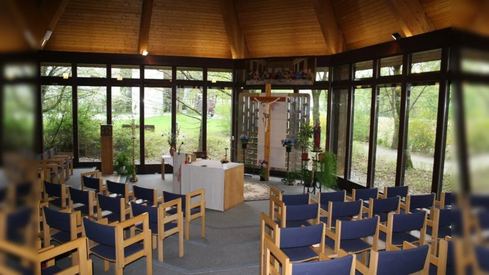 Geht es nach den Plänen der Münchenstift, wird die Emmaus-Kapelle des Hans-Sieber-Hauses im Zuge der Neubauarbeiten abgerissen. (Foto: sb)