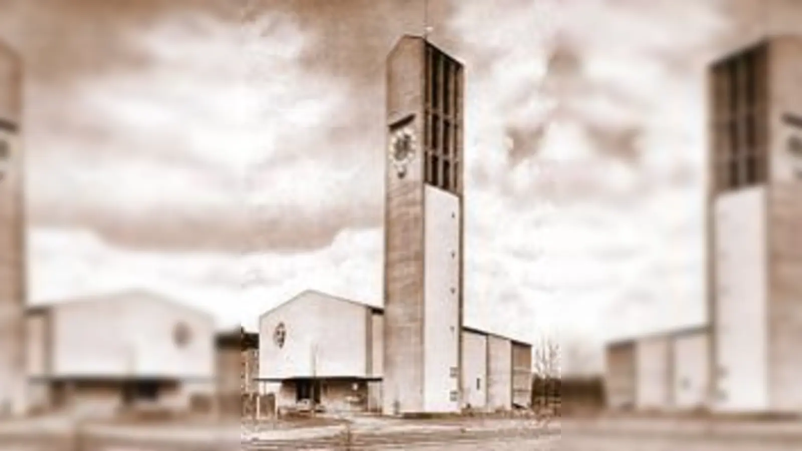 Die Allerheiligenkirche (eine Aufnahme aus den 50er Jahren).  (Foto: Privat)