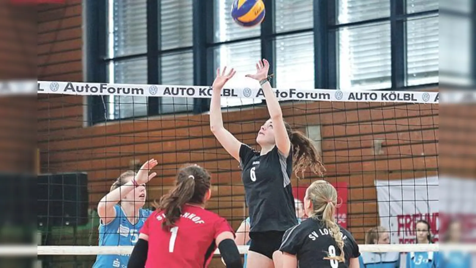 Legt sich nicht nur beim SV Lohhof ins Zeug: Elisabeth Kettenbach.	 (Foto: R. Burschik)