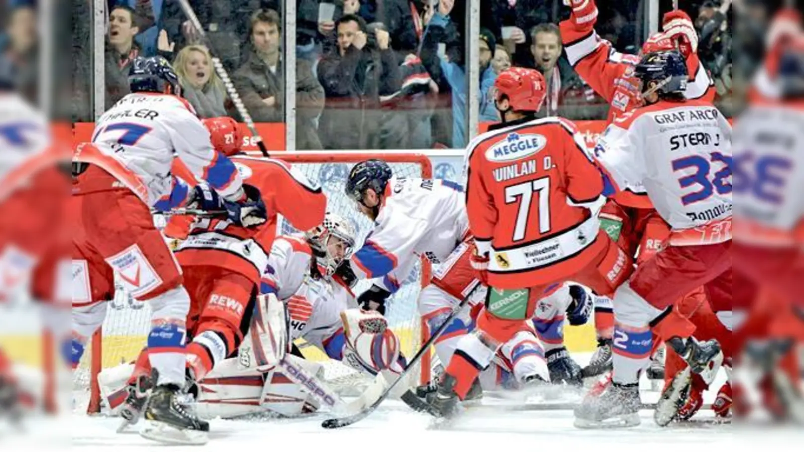 Ab ins Getümmel! Ab dem 26. September geben die Rot-Weißen wieder alles! Egal ob in der Verteidigung oder im Angriff.	  (Foto: smg/Nicky Alexander)