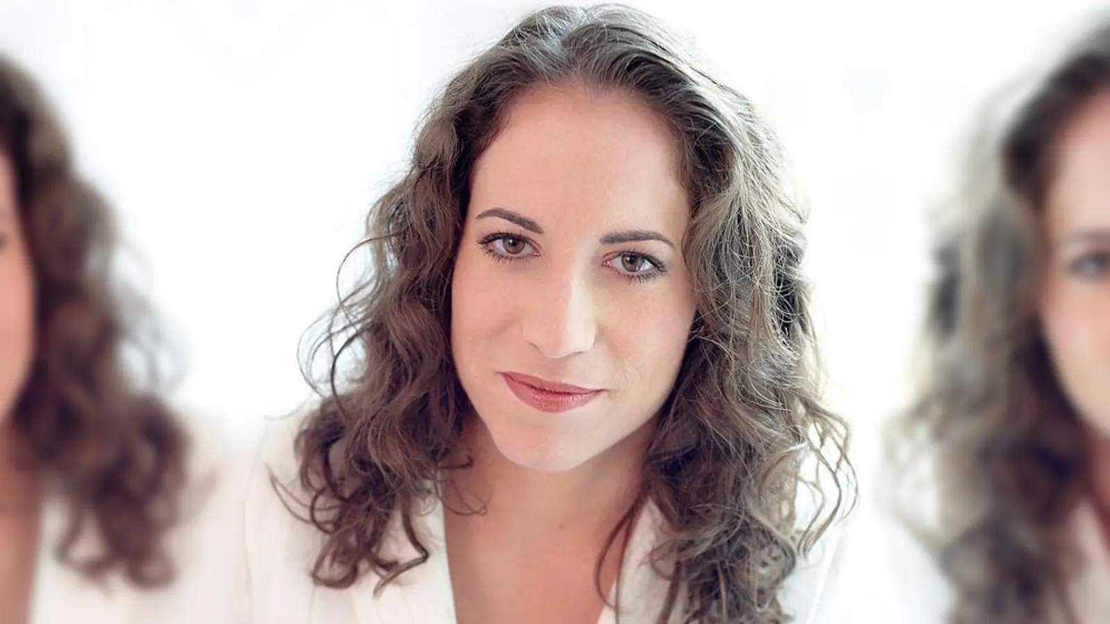 Laura Konjetzky spielt am 8. Oktober Hans Otte »Das Buch der Klänge«.  (Foto: Yvonne Kranz)