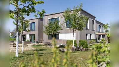 Nachhaltiger Holzbau: Auf einem Erbpacht-Grundstück der Gemeinde konnte die Montessorischule Gilching ihr neues Schulhaus errichten. (Foto: red)