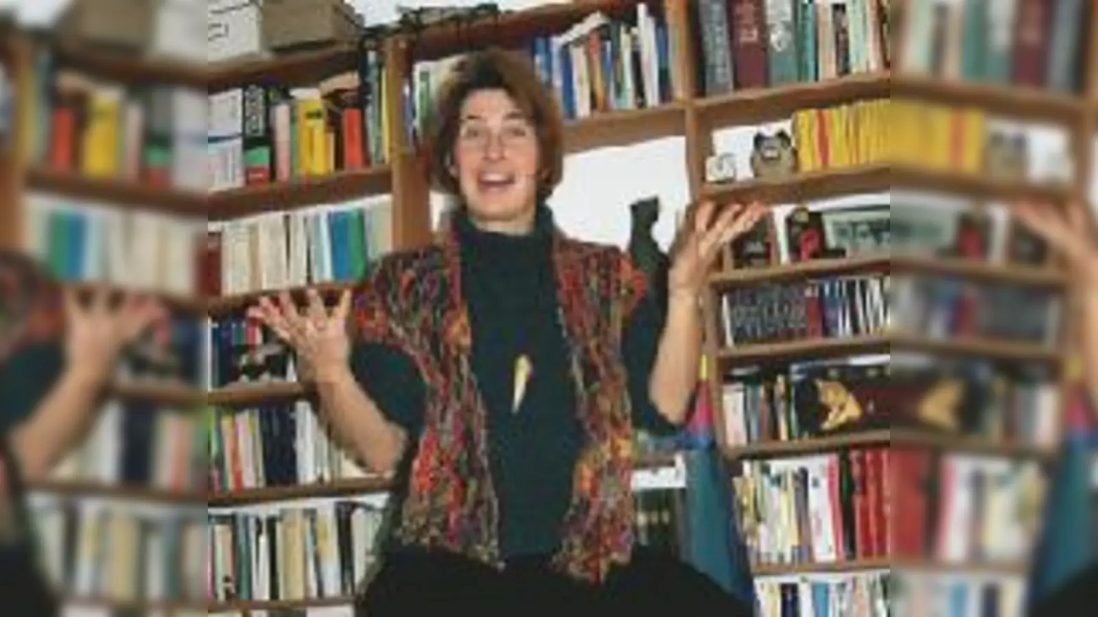 »Ich habe 100 Geschichten auf  (Foto: Cordula Gerndt ist Erzählerin von Beruf.)