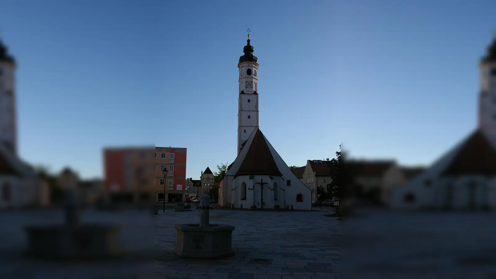 Auch die Gesamtrenovierung der Marktkirche St. Veit in Dorfen wird finanziell unterstützt.  (Foto: CC BY-SA 3.0)