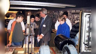 Technik zum Anfassen erlebten die Hauptschüler in der Siemens Forum Academy.