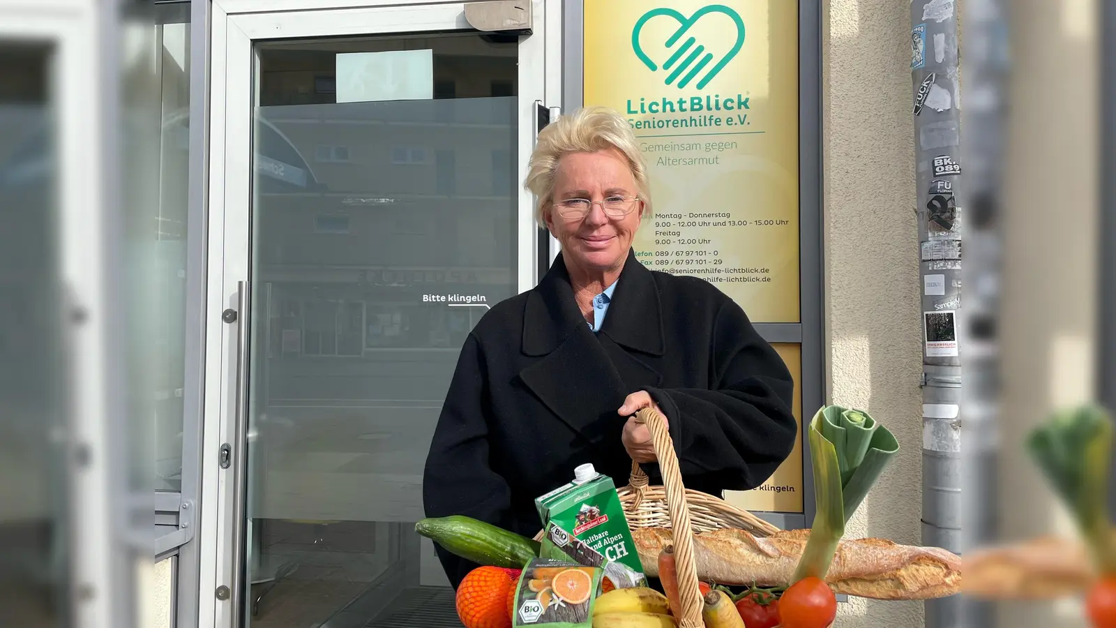 Die Begründerin des LichtBlicks Seniorenhilfe, Lydia Staltner, hat mit ihrer finanziellen Unterstützung den Erhalt des günstigen Mittagstischs für Senioren ab 60 Jahren der Community Kitchen ermöglicht. (Foto: LichtBlick Seniorenhilfe)