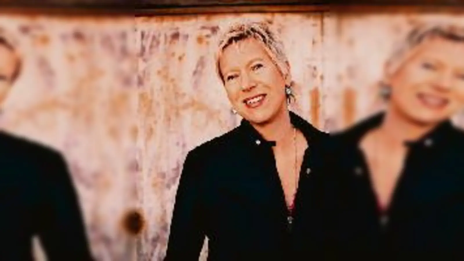 Liest zugunsten von »Da-Sein«: Filmregisseurin und Autorin Doris  (Dörrie.Foto: VA)