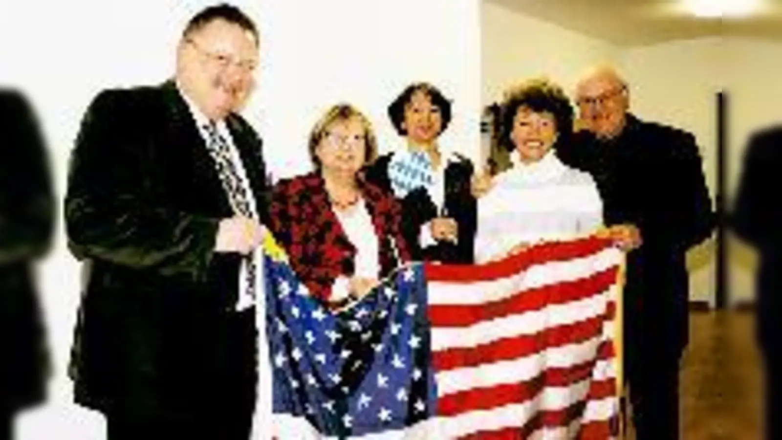 Der Vorstand setzt sich für den Austausch zwischen Germantown, USA und Ismaning ein: Hans Robl, Christa Nicklas, Vorsitzende, Brigitte Thoma, Stellvertreterin, Ludmilla Lehner, Schriftführerin, Josef Bachinger, Kassier (v.l.).	 (Foto: pt)