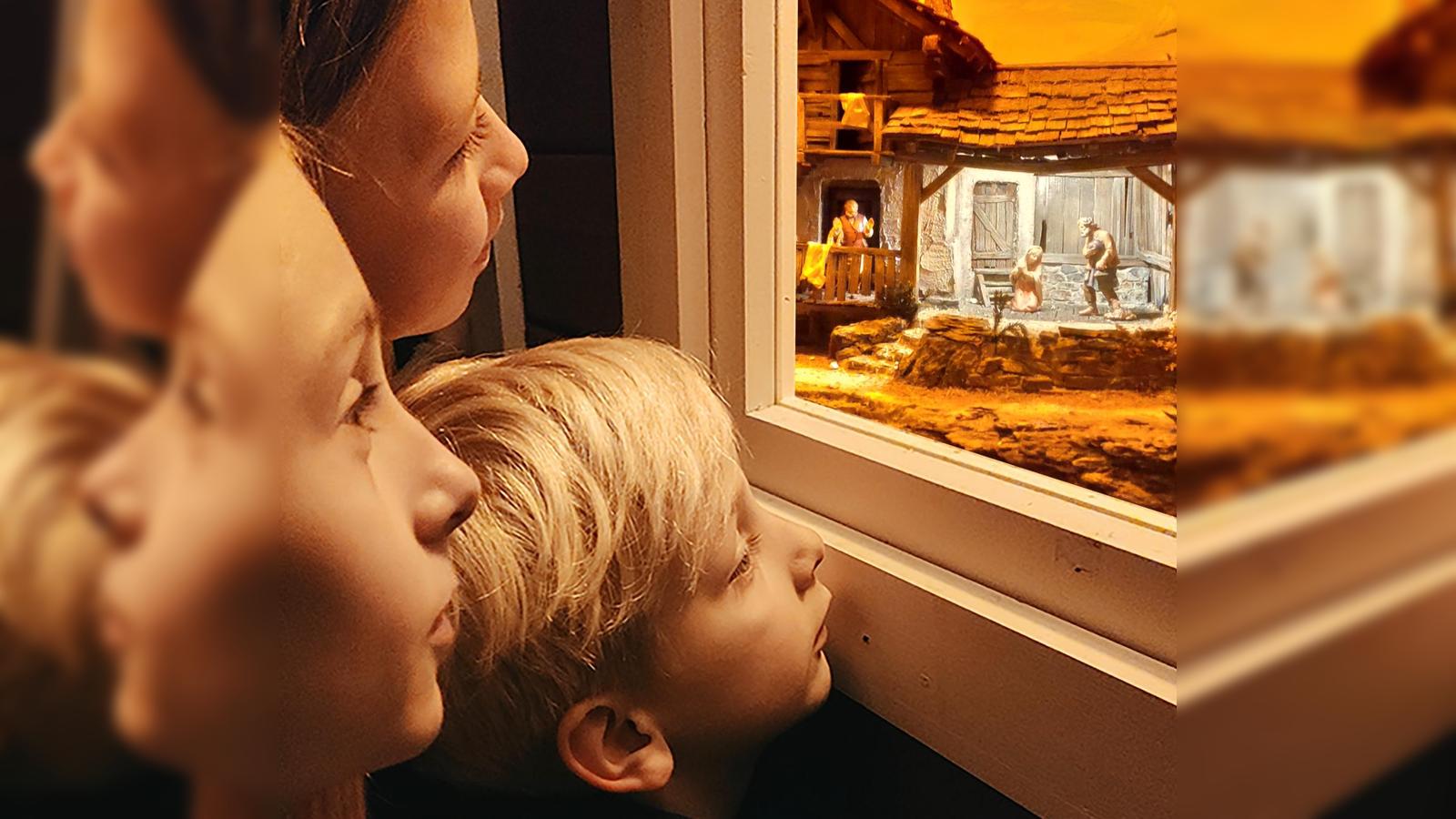 Mit-dem-Dachauer-Krippenpfad-setzen-die-Ampertaler-Krippenfreunde-eine-Tradition-fort