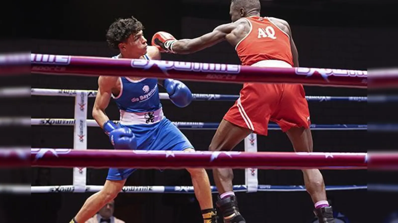 »Friendly Confrontations«: Ring frei in den Münchner Kammerspielen.  (Foto: AS)