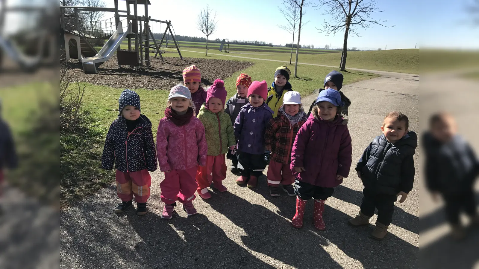 Die Kinder zwischen eineinhalb und drei Jahren werden sodann in einem ebenerdigen Gruppenraum mitZugang zu einem kindgerechten Garten liebevoll betreut.  (Foto: VA)