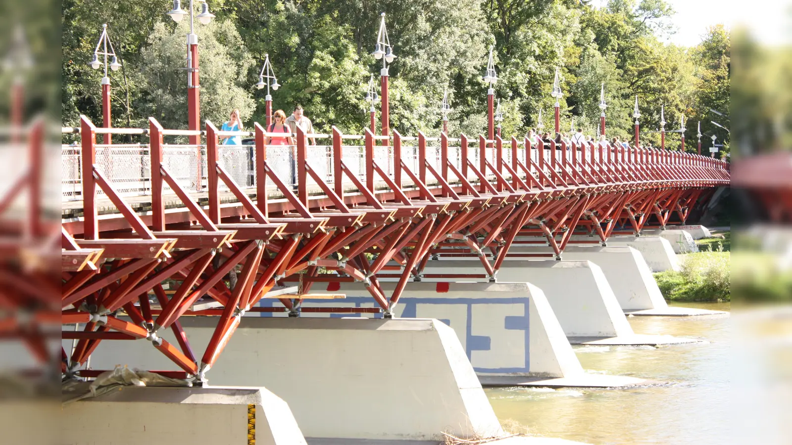 Die Thalkirchner Brücke wurde 1989 bis 1991 auf alten Fundamenten gebaut. (Foto: job)