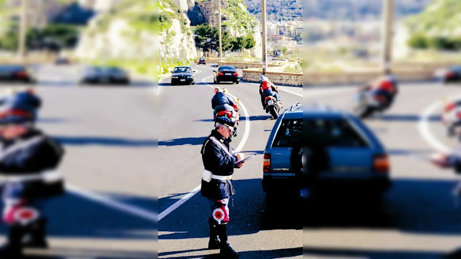 Ärger nach einem Unfall? Ein Verkehrsrechtsschutz zahlt sich auch im Ausland aus.	 (Foto: ADAC)