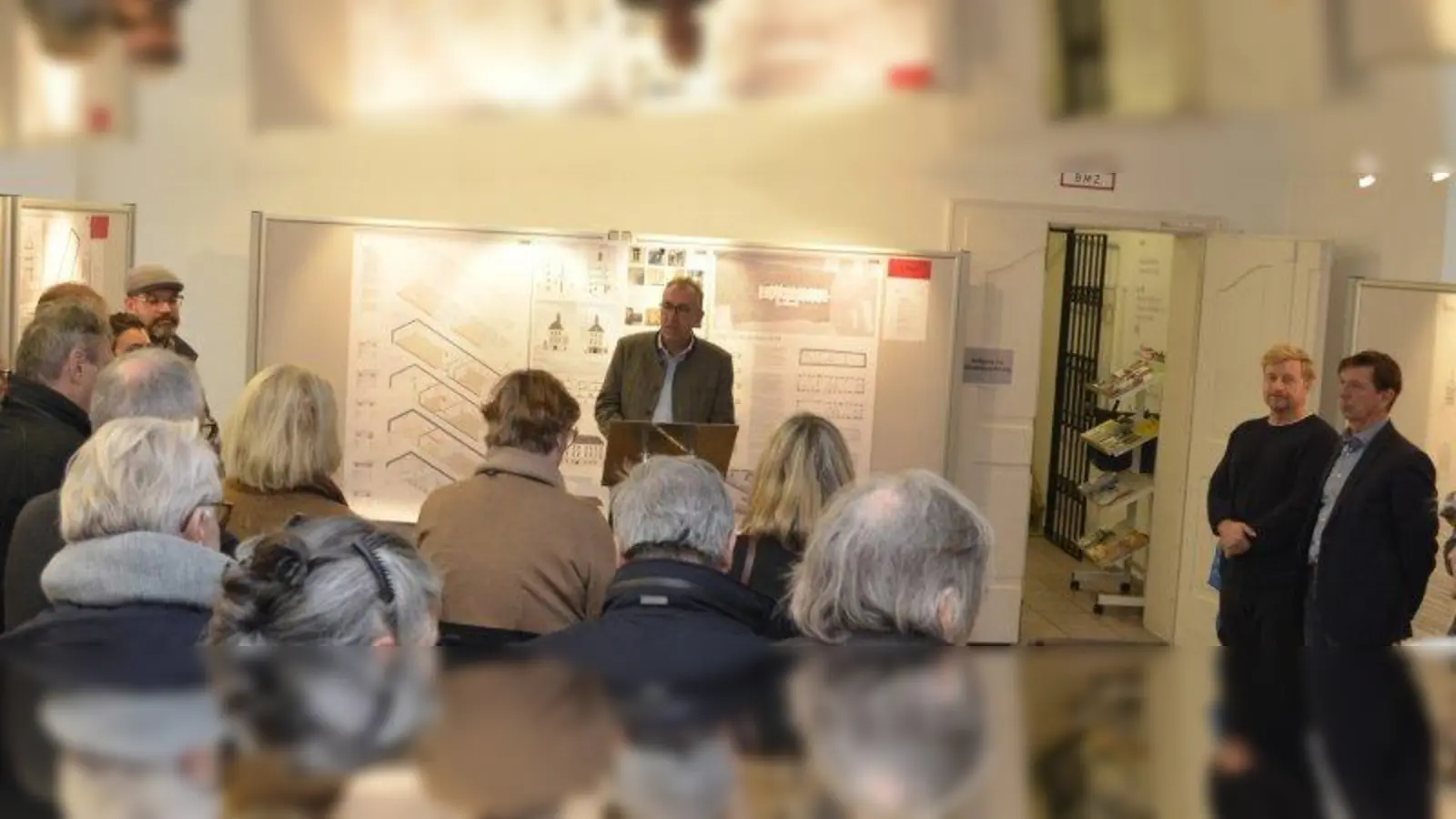 Bürgermeister Markus Loth bei der offiziellen Vorstellung der Gewinnerpläne zur Sanierung des Stadtmuseums. (Foto: mka)