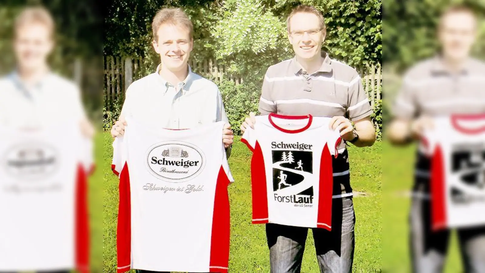 Ludwig Schweiger jun. (links) und Markus Gützlaff präsentieren die neuen Trikots.	 (Foto: VA)