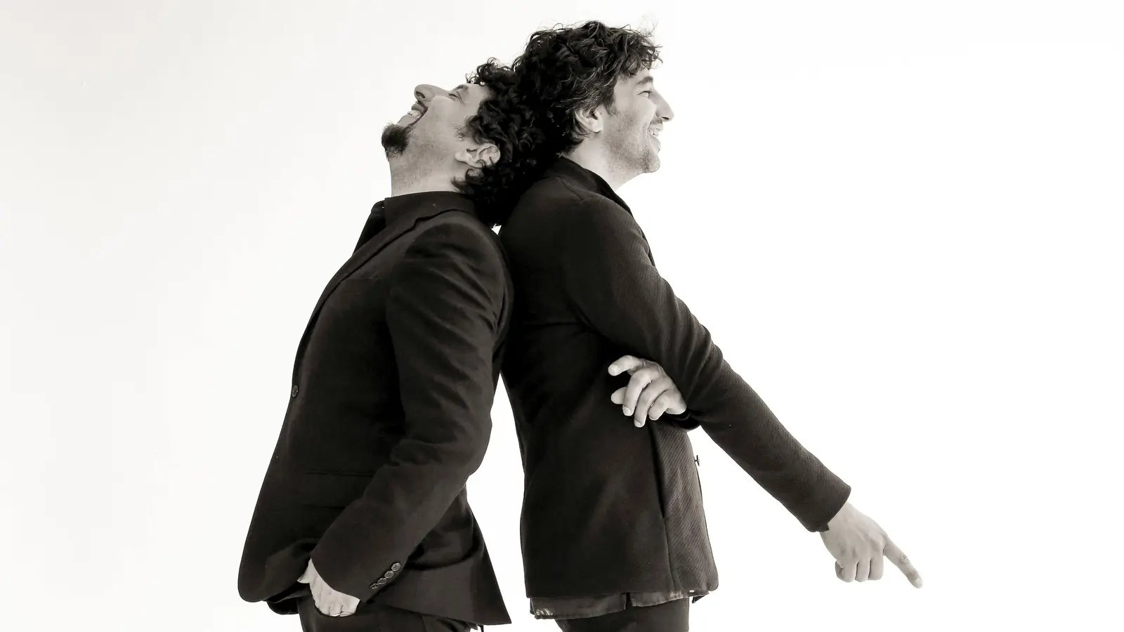 Das Avital-Duo wird die Besucher am 7. November in Grünwald begeistern. (Foto: Christie Goodwin)