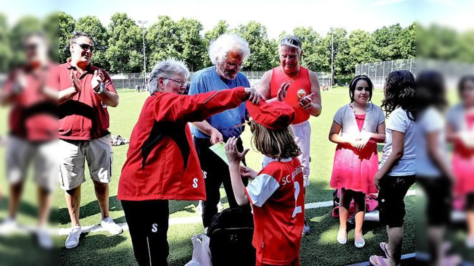 Die Kids können in dem viertägigen Intensivtraining ihre Fußballtechnik verbessern.   	 (Foto: Verein)