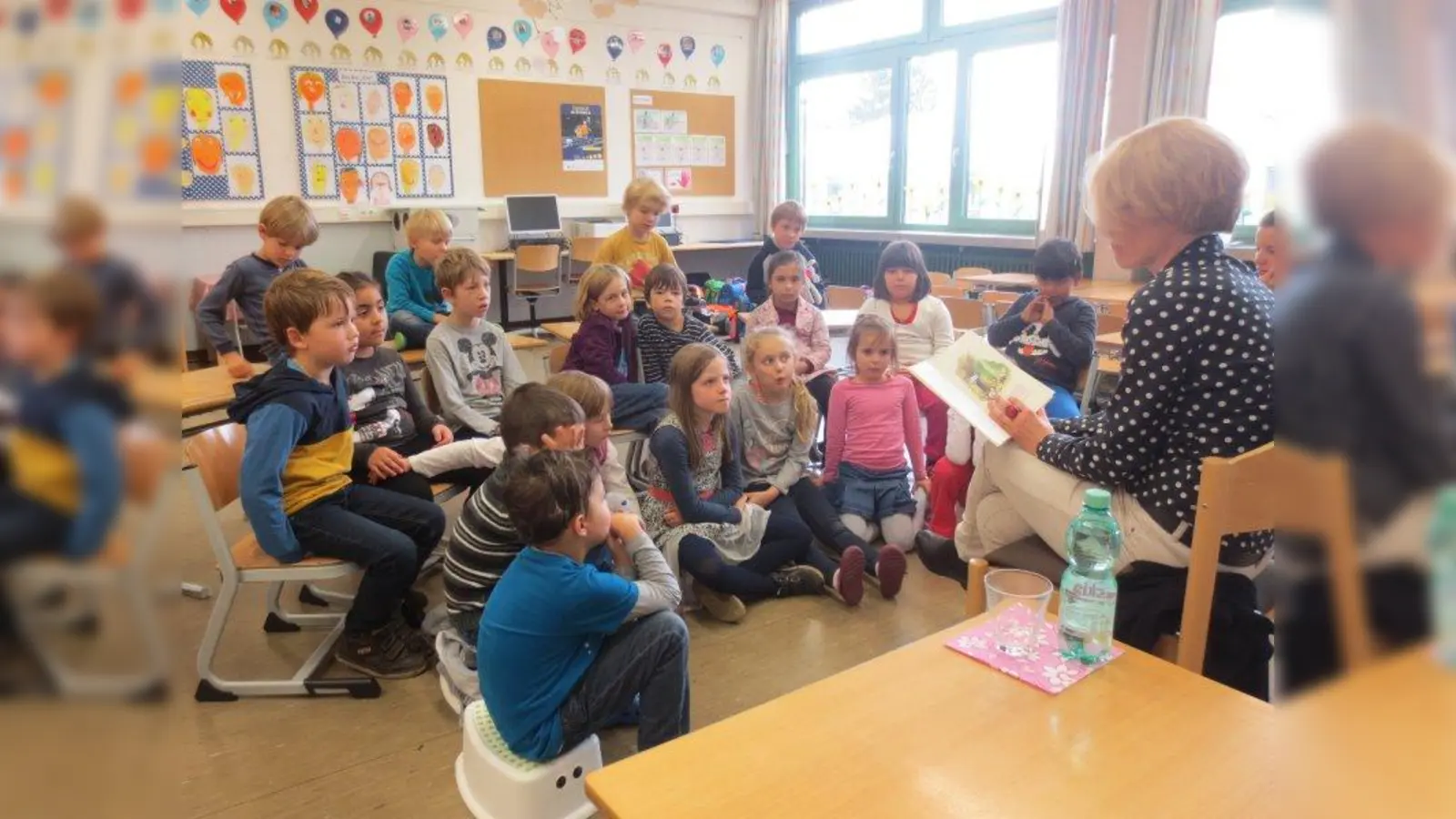 Die Kinder freuten sich über die Geschichten der Vorleser. (Foto: Sch)