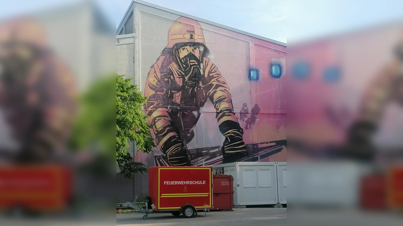 Die Übungshalle der Feuerwehr- und Rettungsdienstschule (FRSM) in der Aidenbachstraße weist Abnutzungserscheinungen auf. (Foto: job)