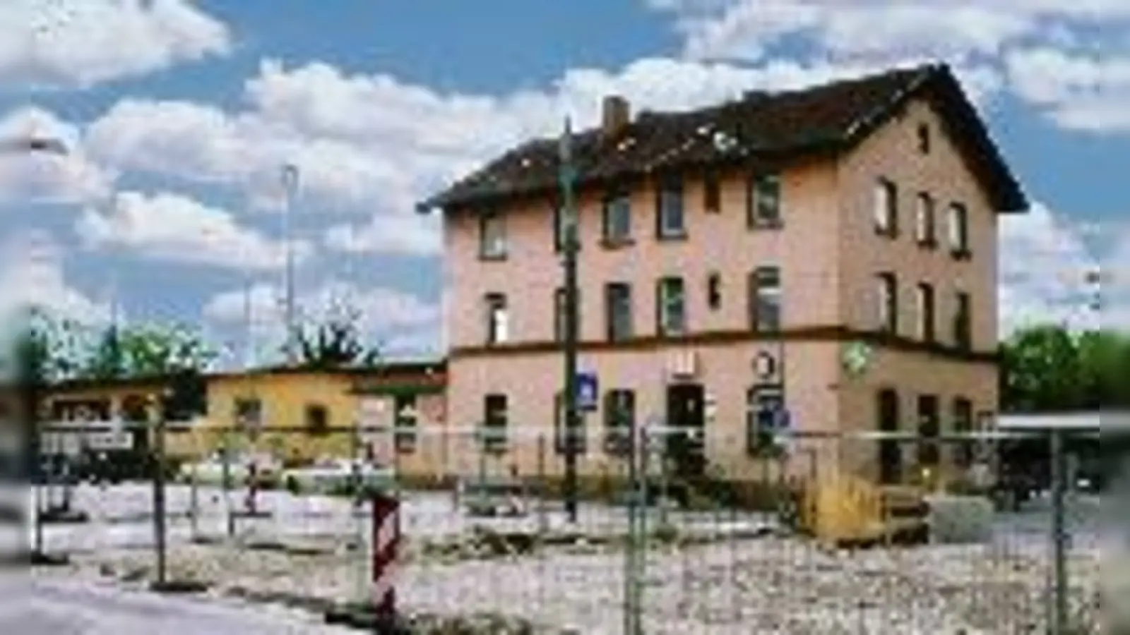 Die Neugestaltung des Moosacher Bahnhofs wird in den kommenden Jahren Thema des Bezirksausschusses 10 sein.  (Foto: ks)