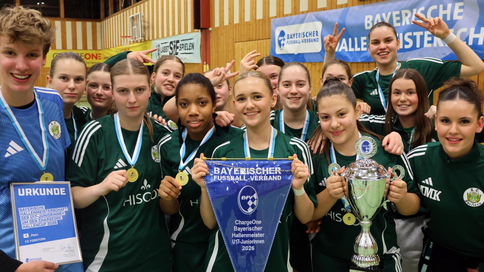 U17-des-FC-Forstern-holt-Bayerische-Hallenmeisterschaft