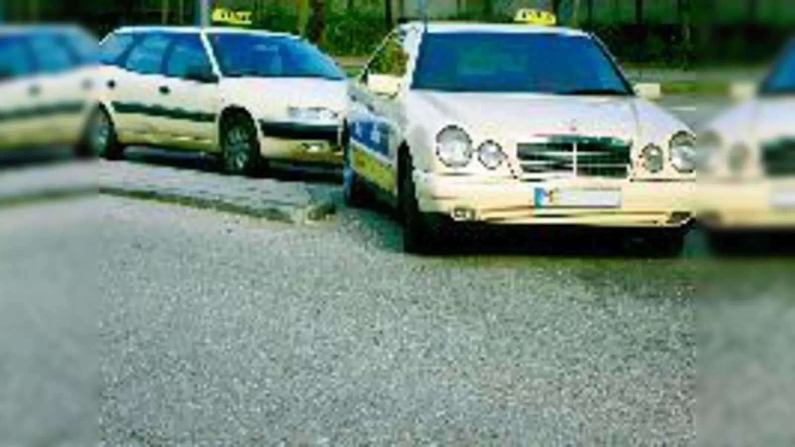 Abends, nachts und am Wochenende: Eine Querverbindung zwischen Ismaning und Garching soll das Sammeltaxi schaffen. 	 (Fotos: ms)