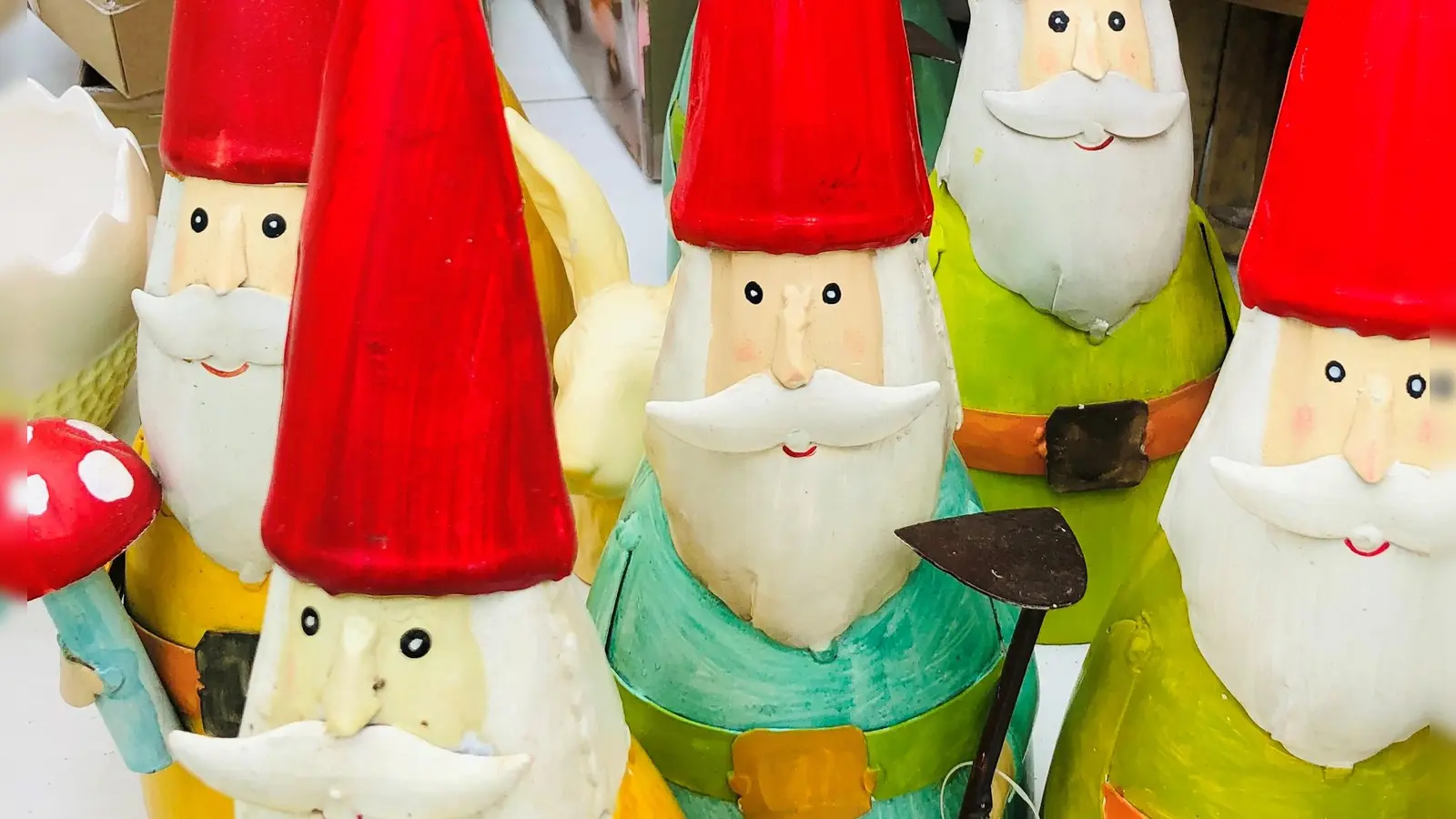 Die Heidezwerge brauchen Hilfe, denn die Hexe Rumpelmus hat ihnen einen bösen Streich gespielt.  (Symbolbild: hw)