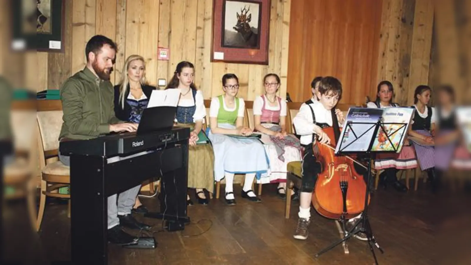 Victor Klein spielte auf seinem Cello Stücke von Gabriel Köppen gemeinsam mit Frank am Piano.	 (Foto: privat)