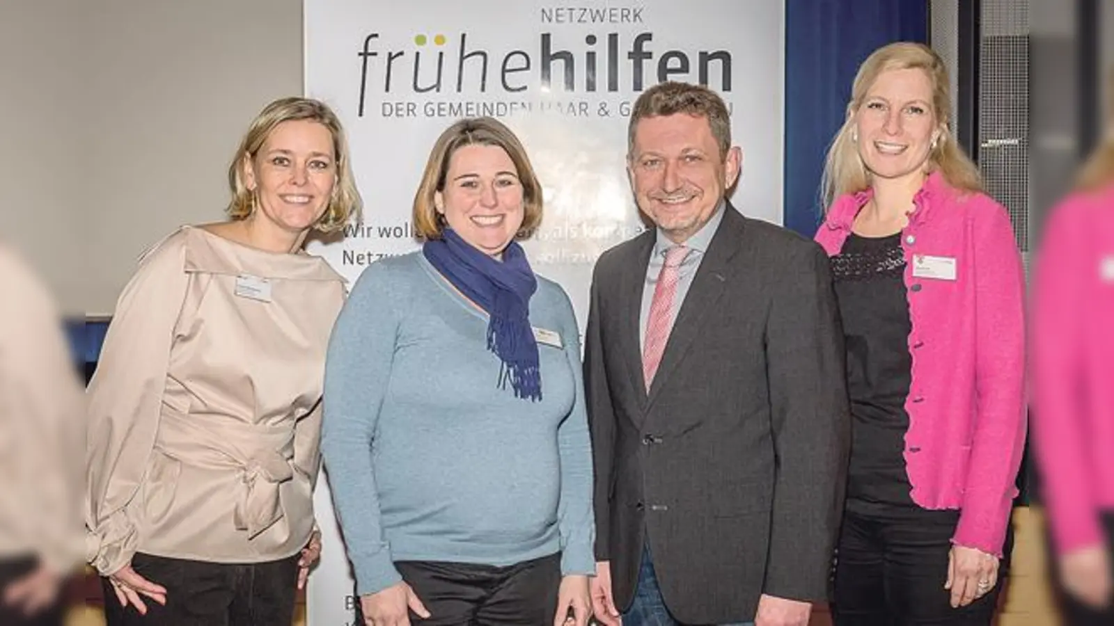 Violetta Maciejewska, Sachgebiet Bildung &amp; Soziales in der Gemeinde Haar, Haars 2. Bürgermeisterin Katharina Dworzak, Grasbrunns 1. Bürgermeister Klaus Korneder, Nicole Zeh, Leitung Haupt- und Personalamt Gemeinde Grasbrunn (v.l.).	 (Foto: Gemeinde Haar)