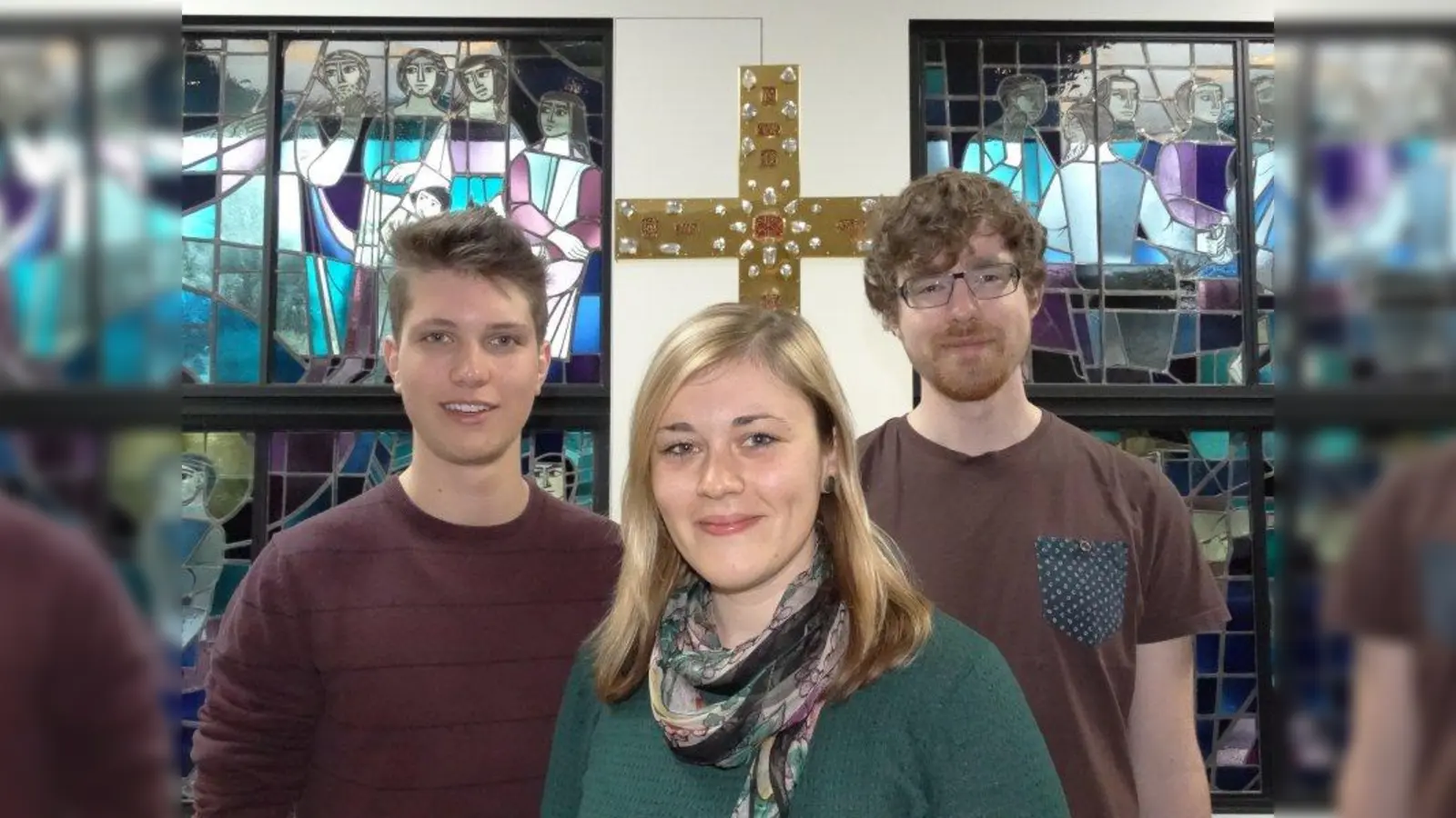 Die Vorbereitungen für das internationale Jugendfestival laufen. Mit dabei sind Sebastian Albrecht, Diakonin Katharina Storch und Matthias Steinmaßl (von links). (Foto: tab)