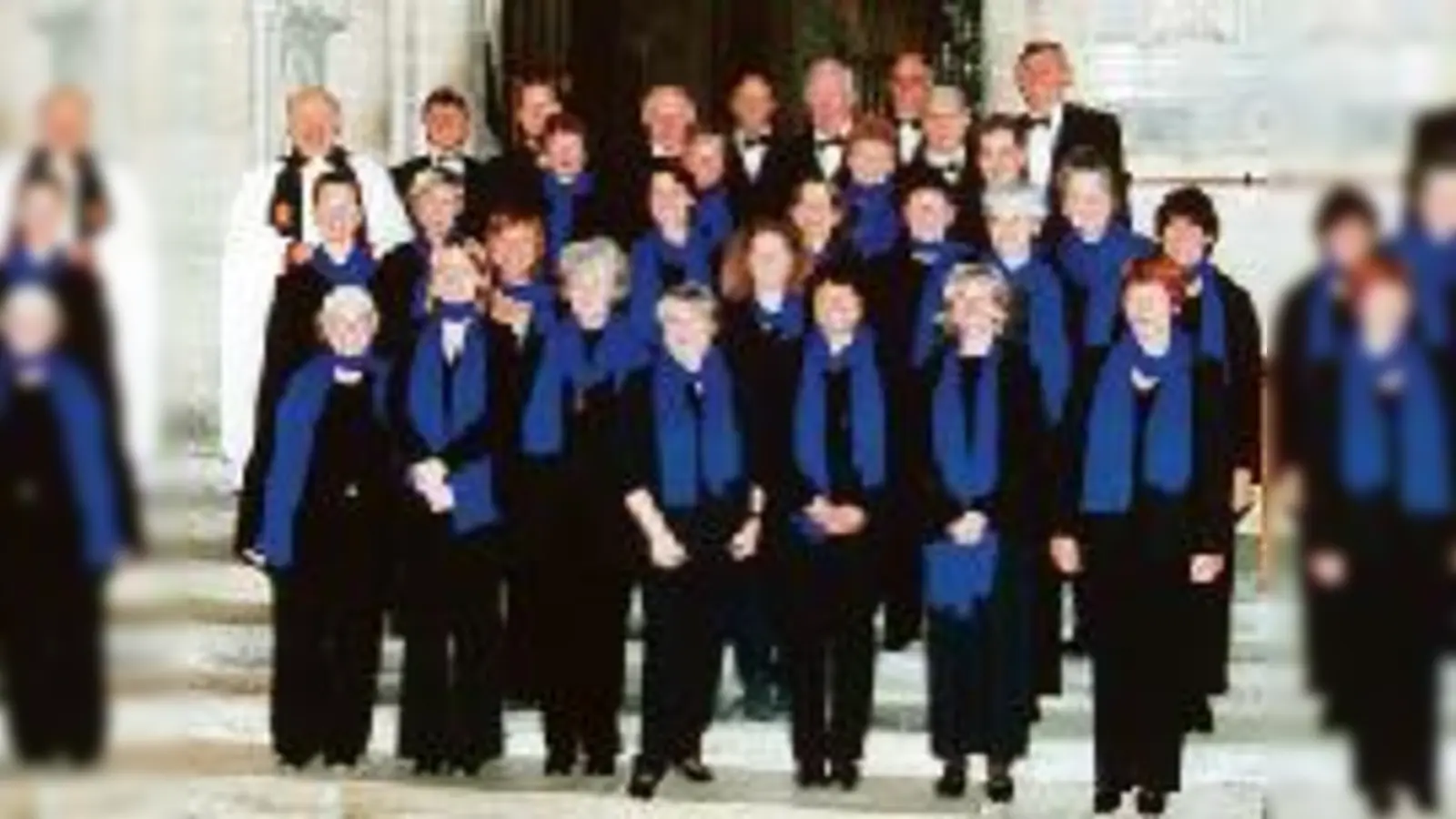 Chorgemeinschaft Maria Himmelfahrt und die Sänger/innen der Epiphanias-Gemeinde. 	 (Foto: VA)