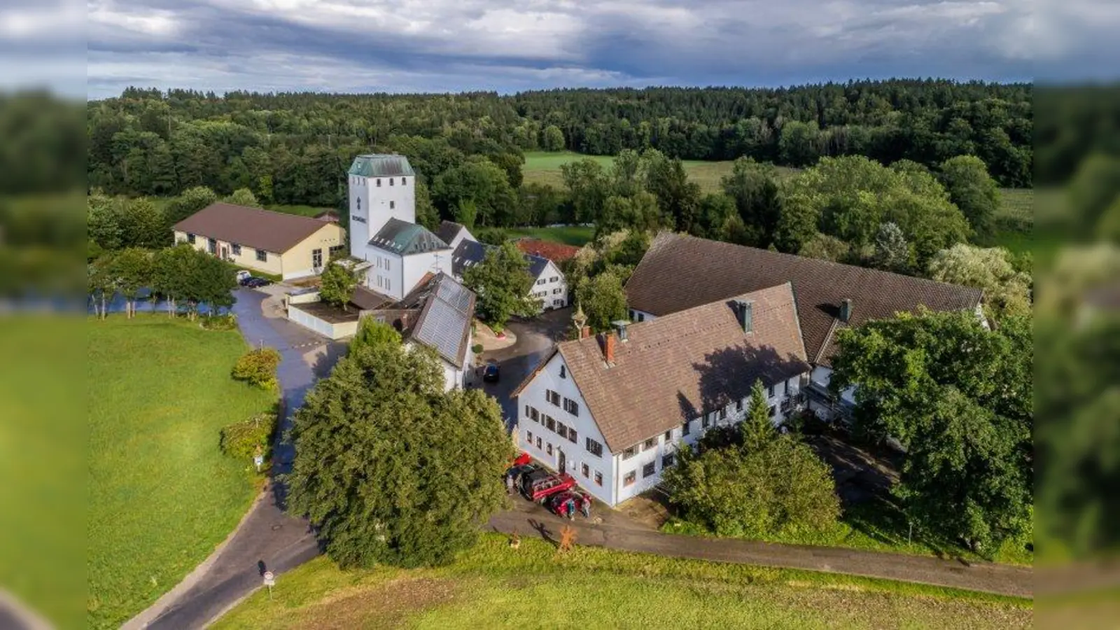 Künstlerkolonie: die Reismühle, fotografiert von Rainer Viertlböck. Am 18. und 19. November öffenen dort wieder etliche Künstler ihre Ateliers. (Foto: © Rainer Viertlböck)