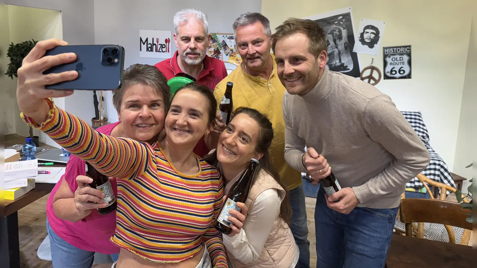 Das Amateurtheater s&#39;Bredl führt „Wir sind die Neuen“ auf. (Foto: sBredl)