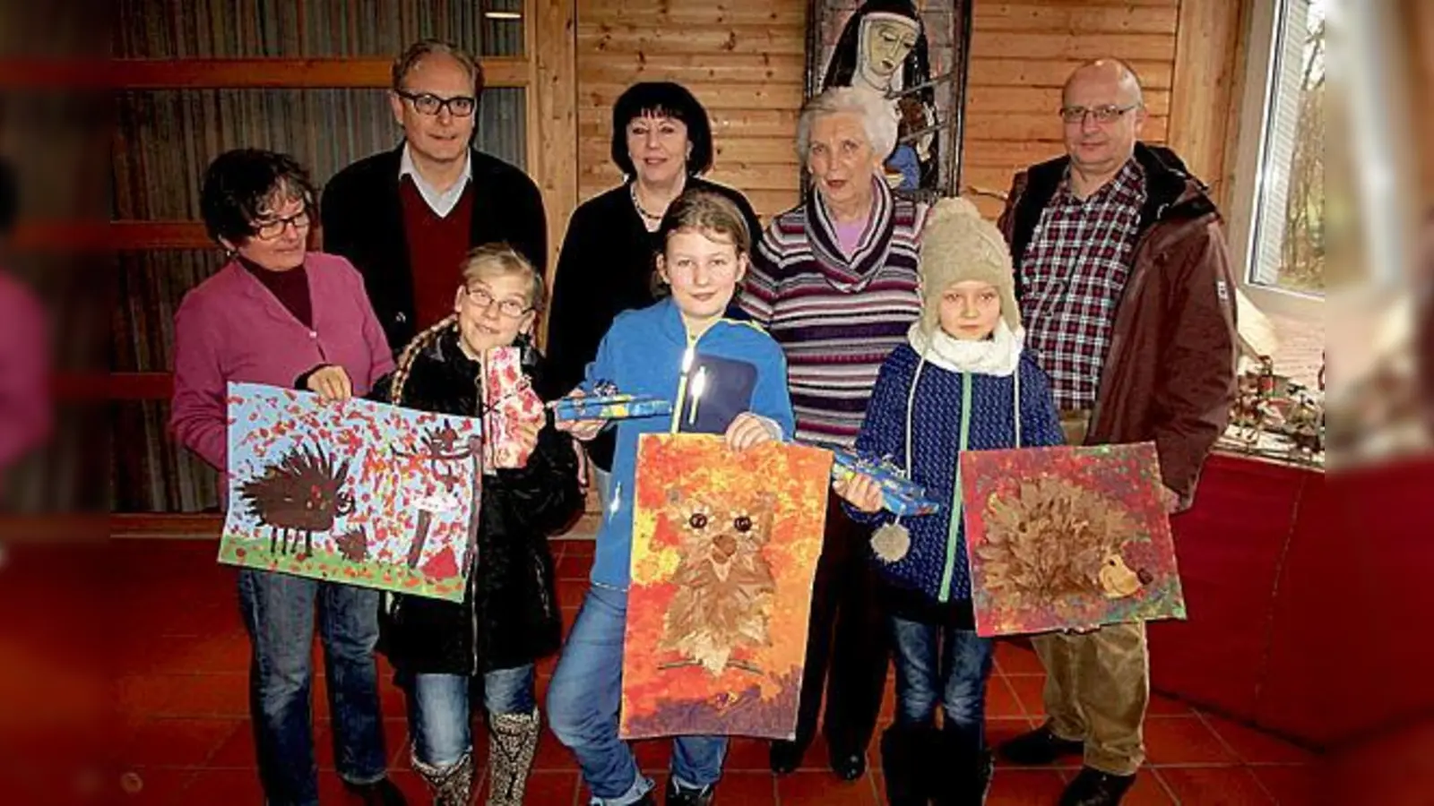 Die kleinen Künstler aus dem SBZ wurden mit Preisen und Geschenken geehrt. 	 (Foto: VA)