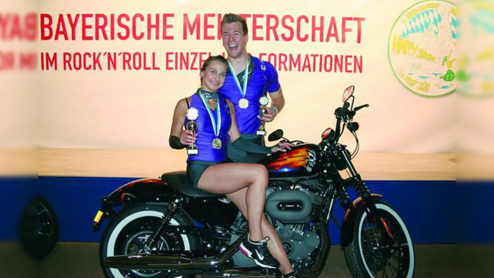 3. Platz auf der Bayerischen Meisterschaft: Cathrin Poschenrieder und Felix Schelchshorn, Tänzer des TSV Forstenried e. V. (Foto: imp)