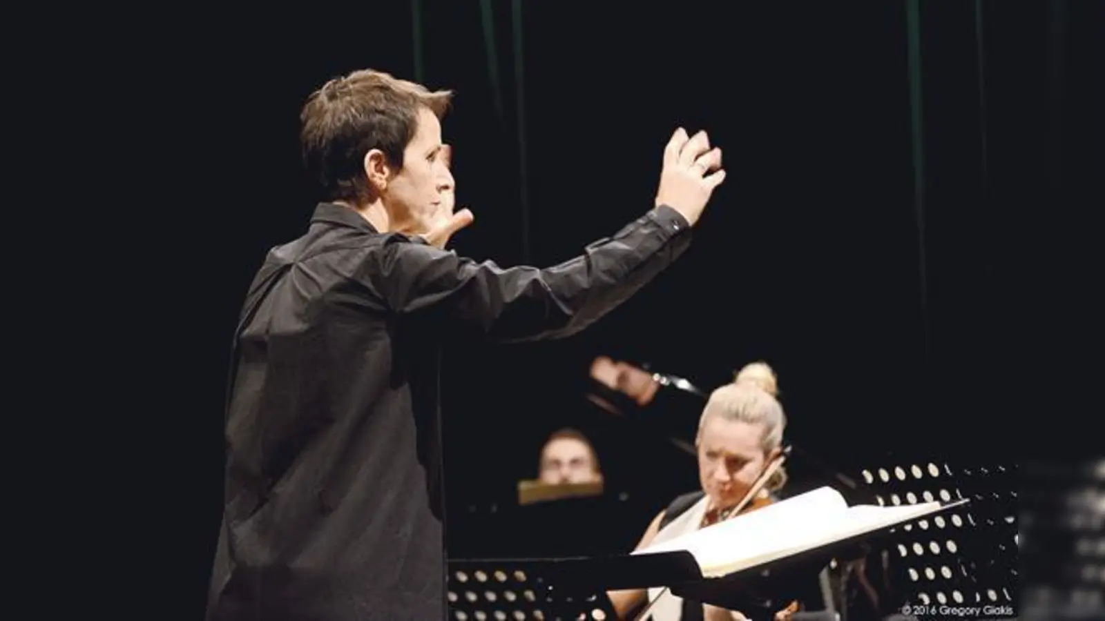 Prof. Konstantia Gourzi ist künstlerische Leiterin des »ensemble oktopus«.	 (Foto: Gregory Giakis)