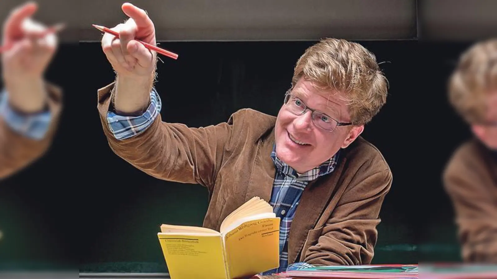 Herr Schröder lässt die Zuschauer am 21. September in die Abgründe der Lehrerseele blicken. 	 (Foto: VA)