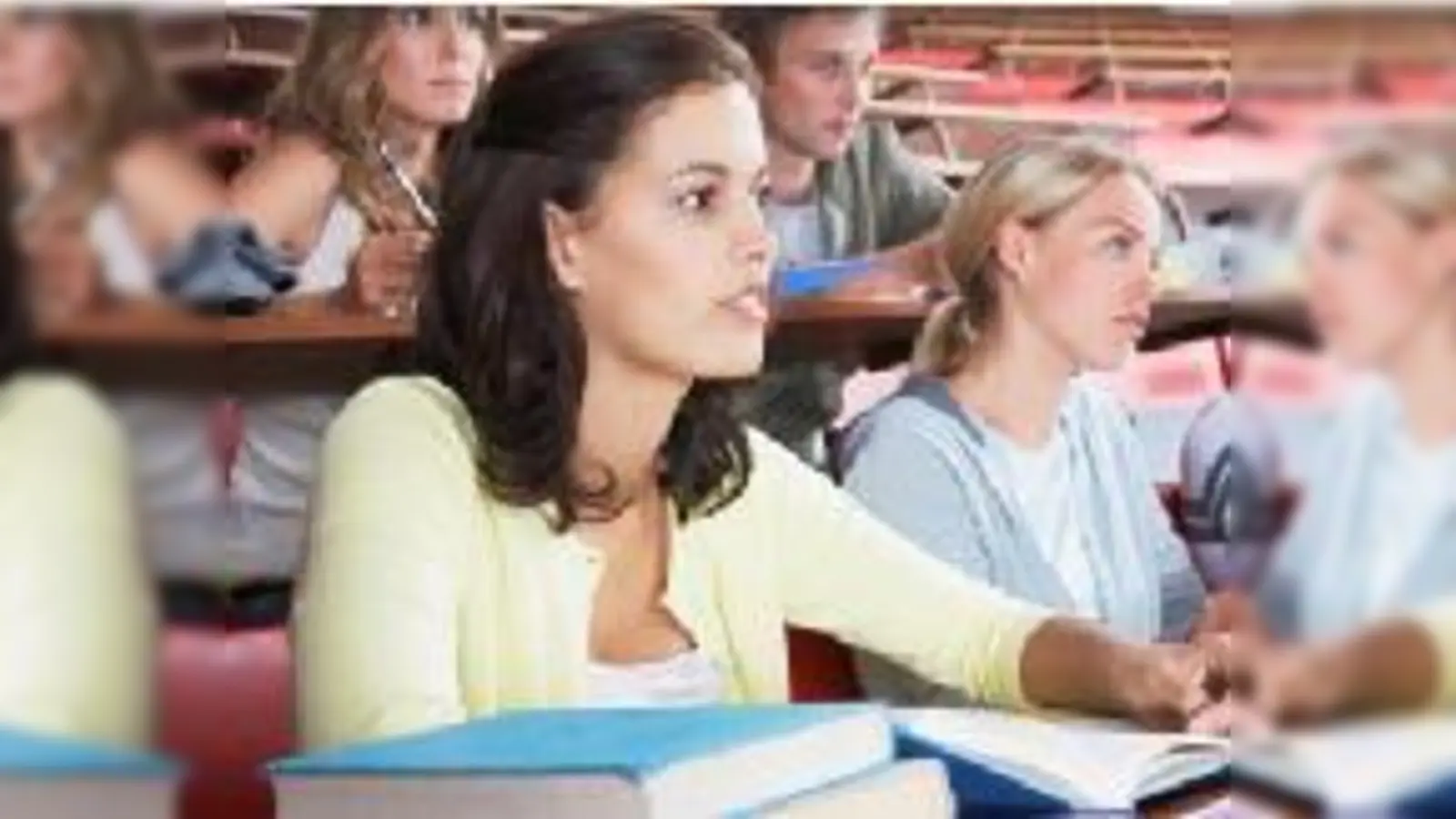 Im Vergleich zu anderen Ländern ist der Anteil der Studierenden in Deutschland gering. 	 (Foto: Bundesagentur f. Arbeit)